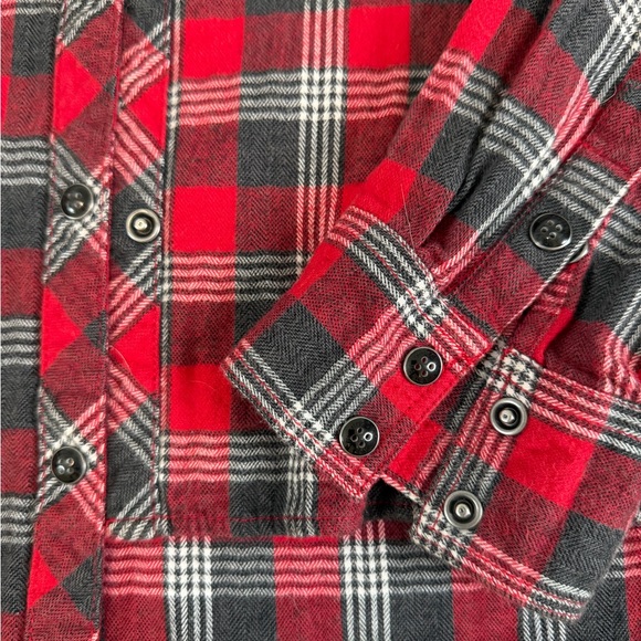 Harley-Davidson Red and Black Plaid Casual Shirt - Picture 2 of 6